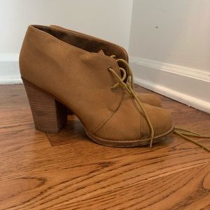 Chinese Laundry Heeled Booties
